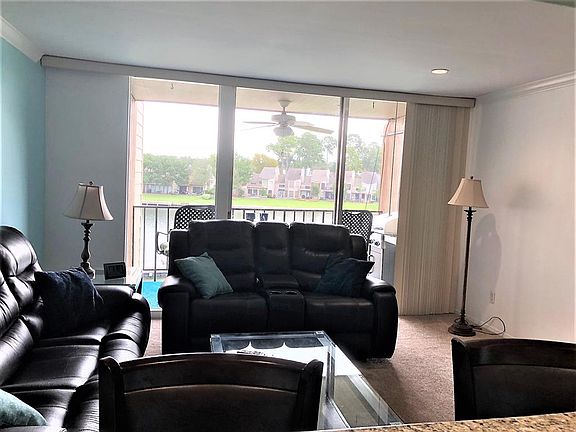 4th image of 12600 Melville Dr APT 325B