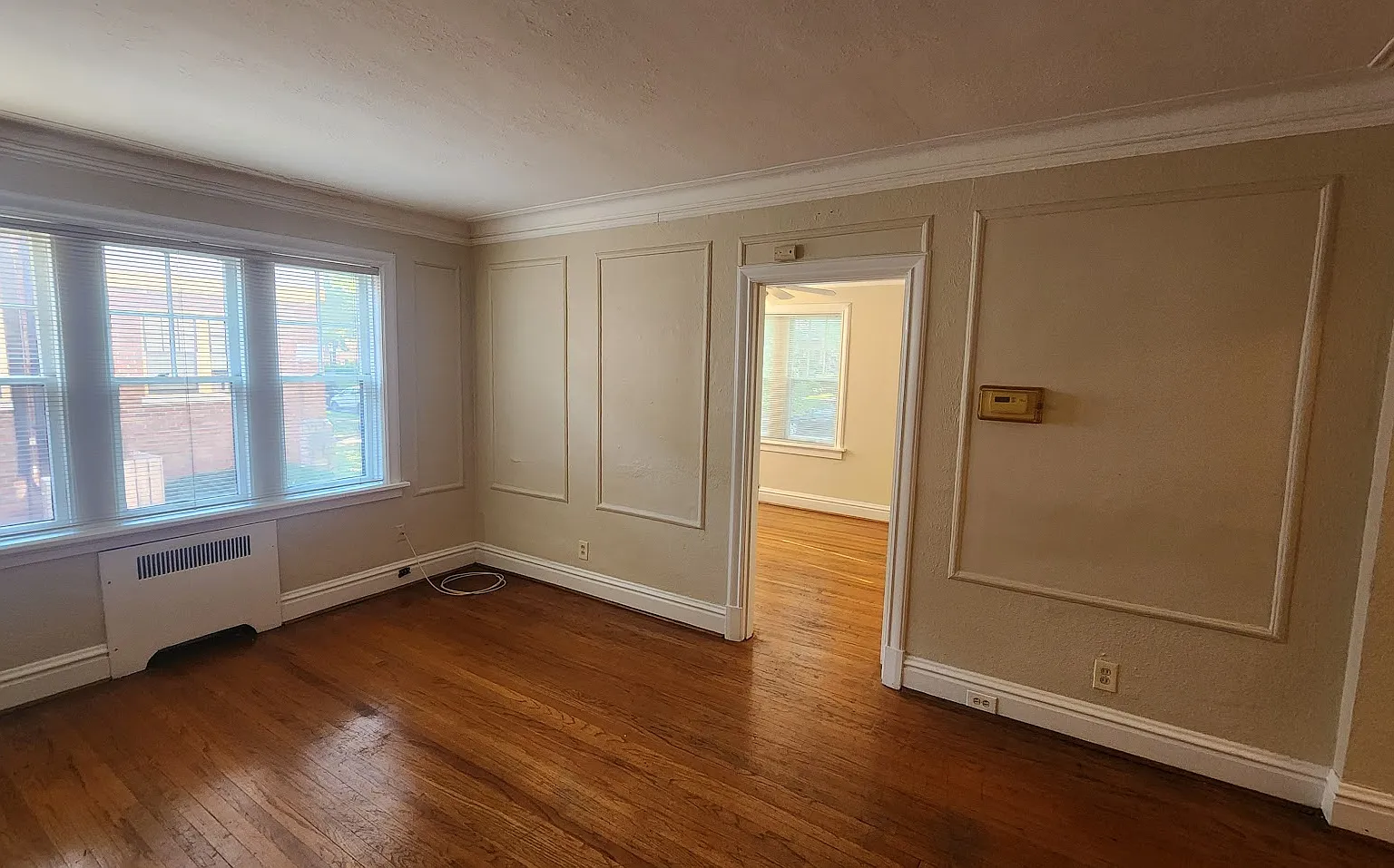 1 bed, 550 sqft, $975 — Photo 3