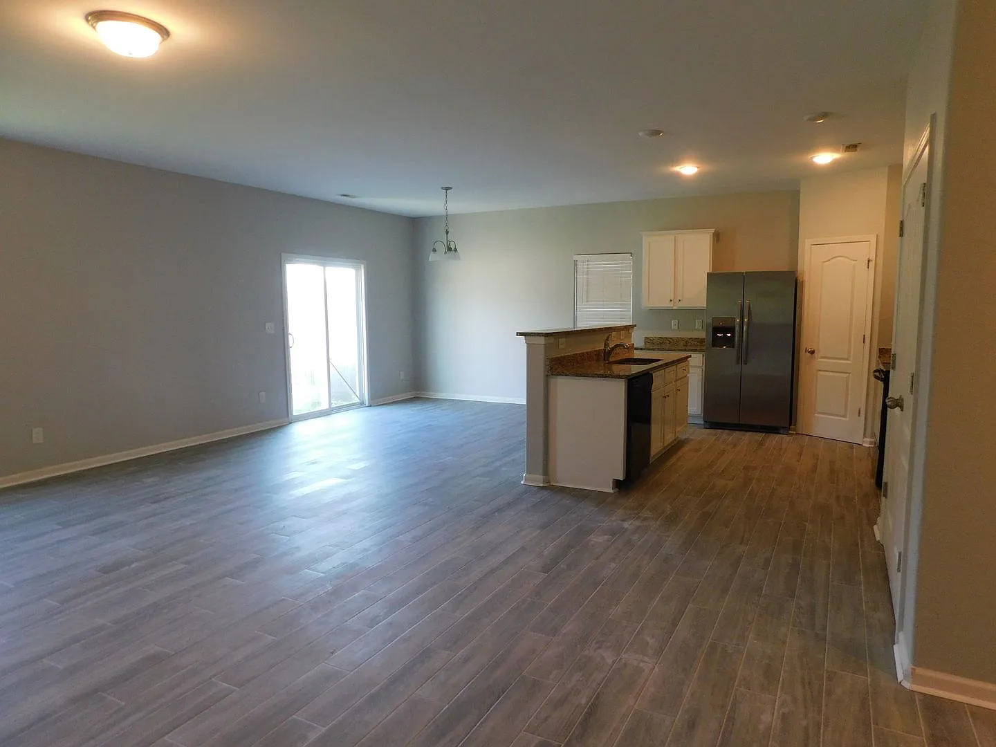New home New construction — Photo 3