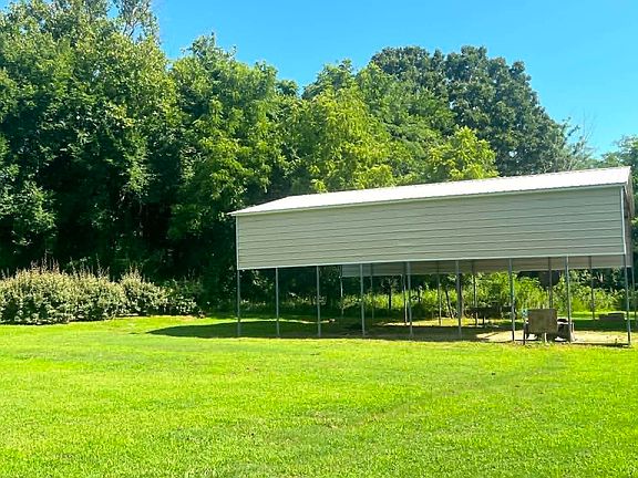5th image of 218 Timberlane Rd