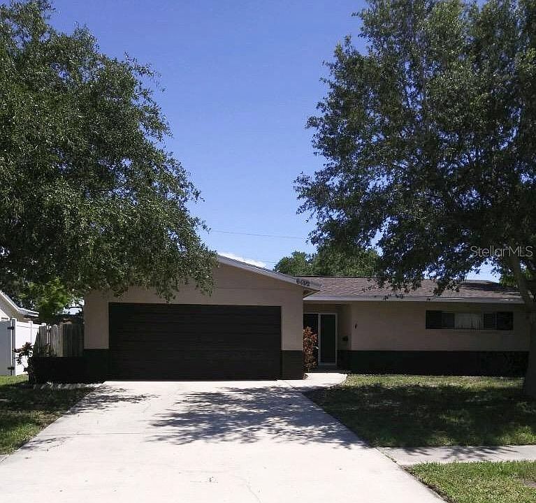 1st image of 6092 26th Ave N