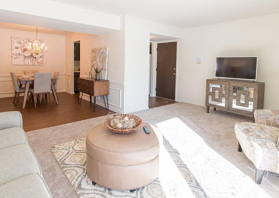 Carpeting & Hardwood Style Flooring