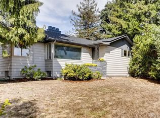 12005 Roosevelt Way NE, Seattle, WA 98125