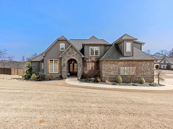 201 Brown Farm Way, Taylors, SC 29687