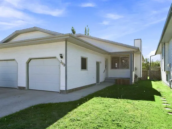 3809 NW 50th Ave, Sylvan Lake, AB T4S 1B6