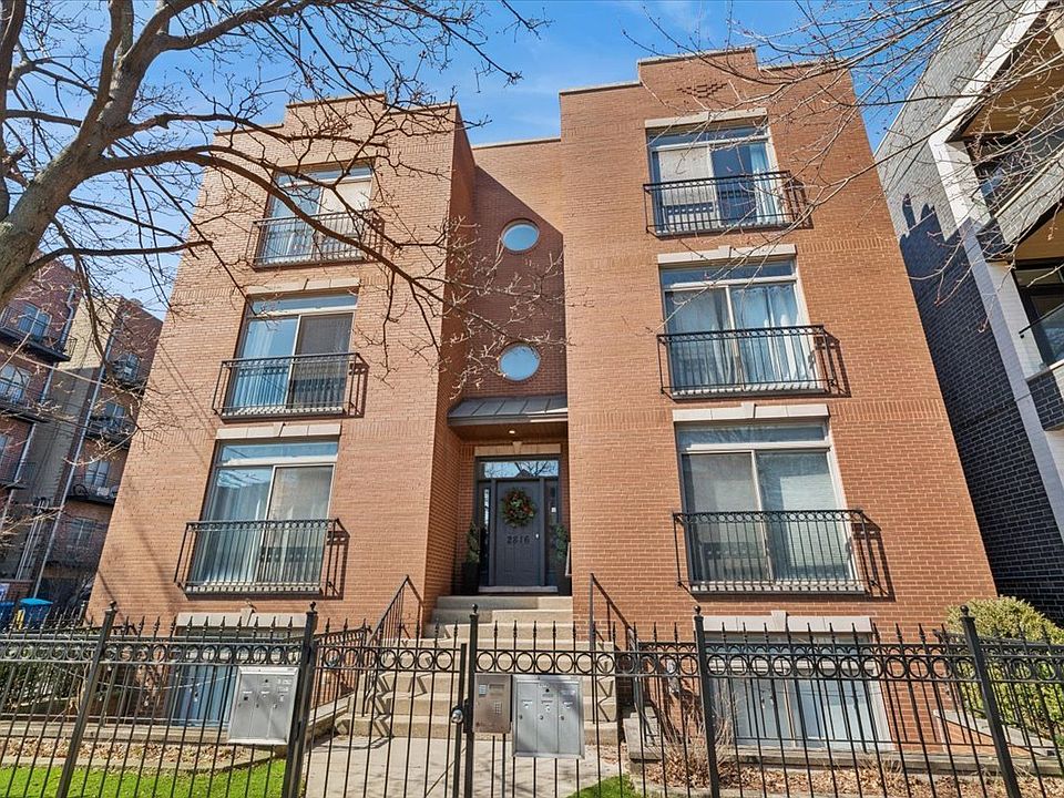 1st image of 2816 N Rockwell St APT 3N