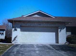 1139 Amber Cove Dr SW, Byron Center, MI 49315