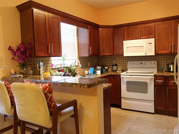 4th image of 12448 SW 123rd St #12448