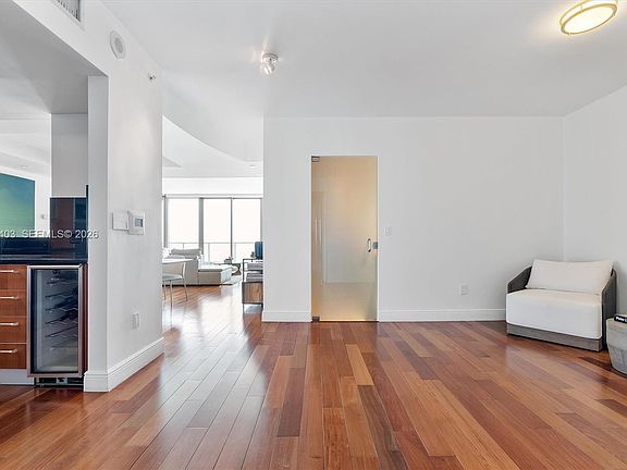 5th image of 1331 Brickell Bay Dr APT 1409