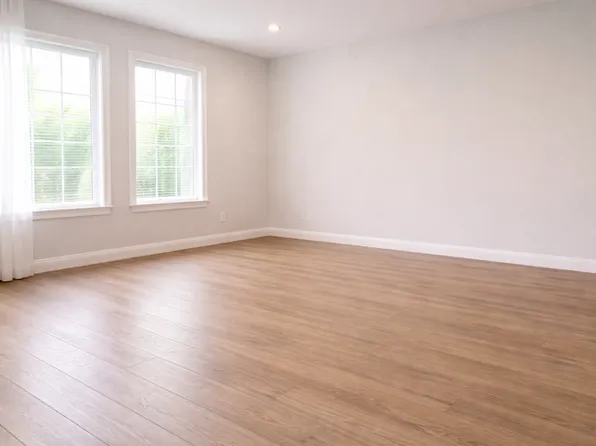 8719 Yorktown Ave, Los Angeles, CA 90045