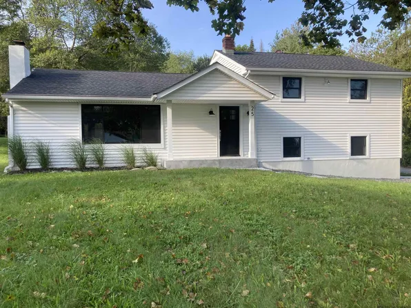 25 Mountain View, Pleasant Valley, NY 12569