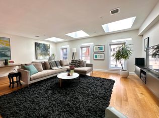 73 Broad St #4, Boston, MA 02109
