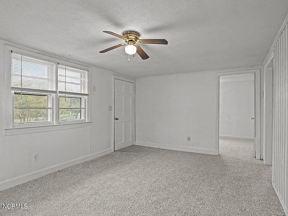 3rd image of 134 Lydia Road