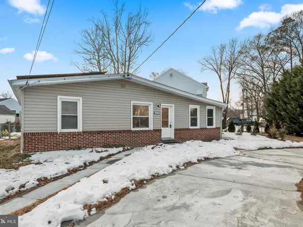 1199 Oak Ave, Shady Side, MD 20764