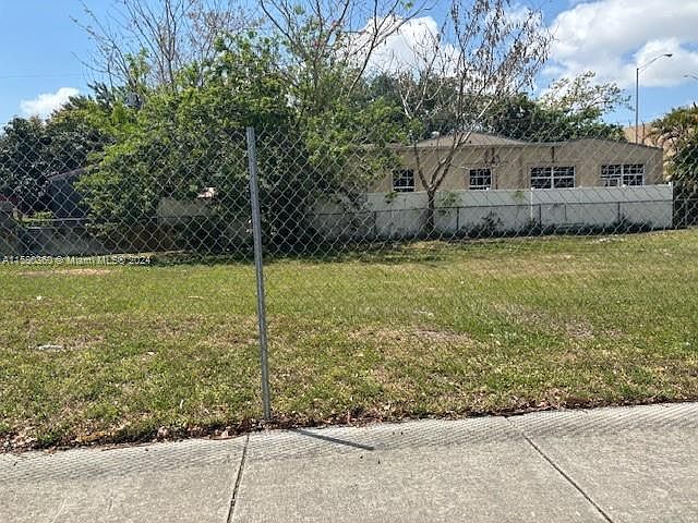 1st image of 4727 NW 6th Ave
