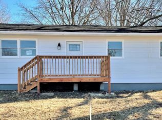 1217 Manor Dr, Salisbury, MO 65281