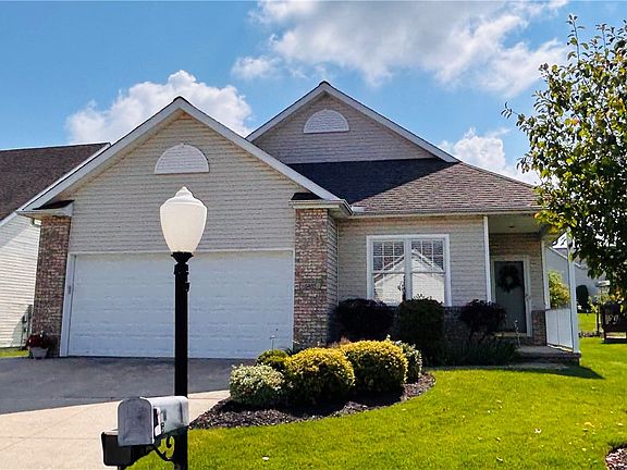 2nd image of 6405 Meadowland Circle Smt #36