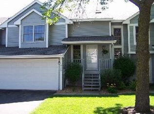 8099 Curtis Ln, Eden Prairie, MN 55347