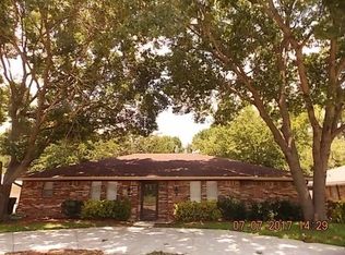 3008 Hilltop Ln, Plano, TX 75075