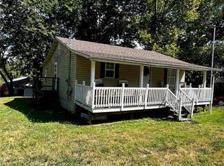 710 Center St, Bloomfield, MO 63825