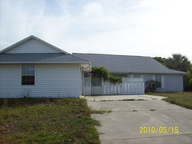 1st image of 4625 Saxon Dr