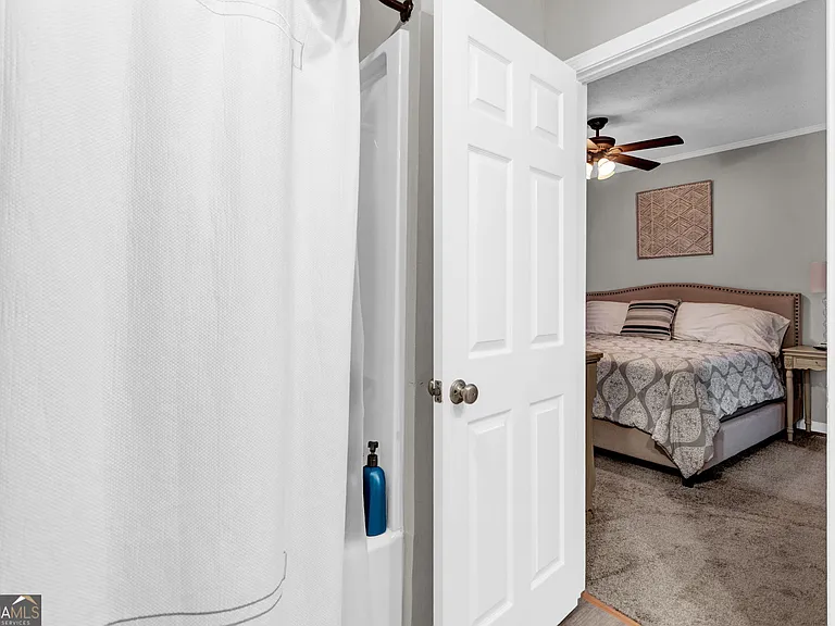 4481 McLain Cir — Photo 33