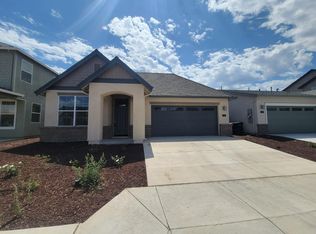 17 Pepper Tree Ct, Greenfield, CA 93927