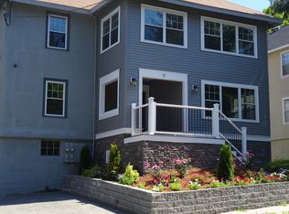 16 Park Ave, Winchester, MA 01890