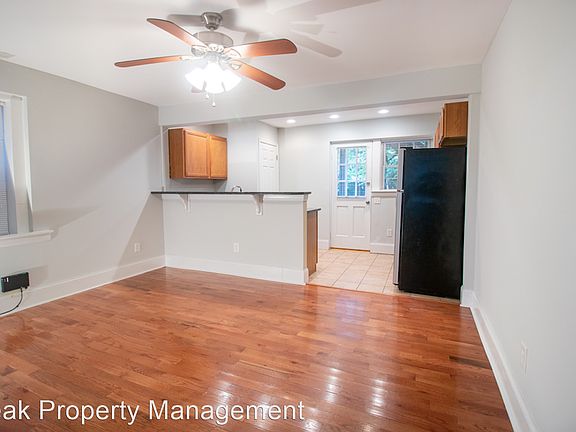 3rd image of 805 N 21st St APT B