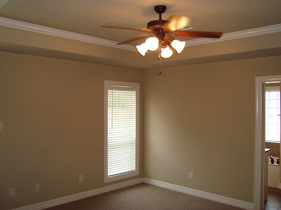 3rd image of 14115 Renee Ln