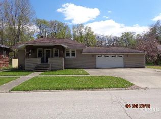 105 W Warren St, Peru, IN 46970