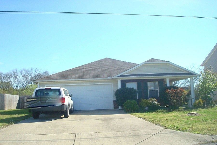 1st image of 2757 Sutherland Dr