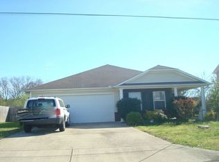 2757 Sutherland Dr, Thompsons Station, TN 37179