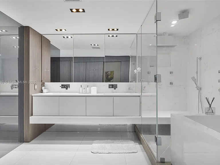 3535 S Ocean Dr #2104 — Photo 39