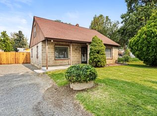 3805 Tieton Dr, Yakima, WA 98902