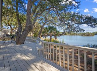 193 Pleasant Point Dr, Beaufort, SC 29907