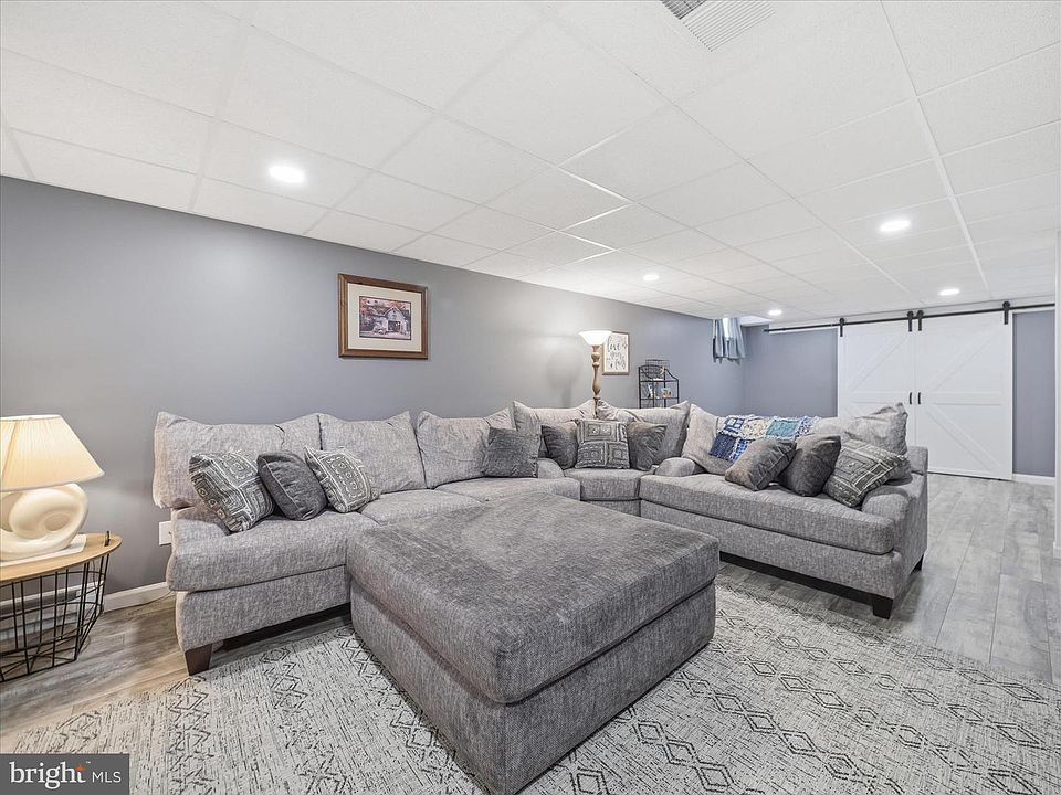 34th image of this home