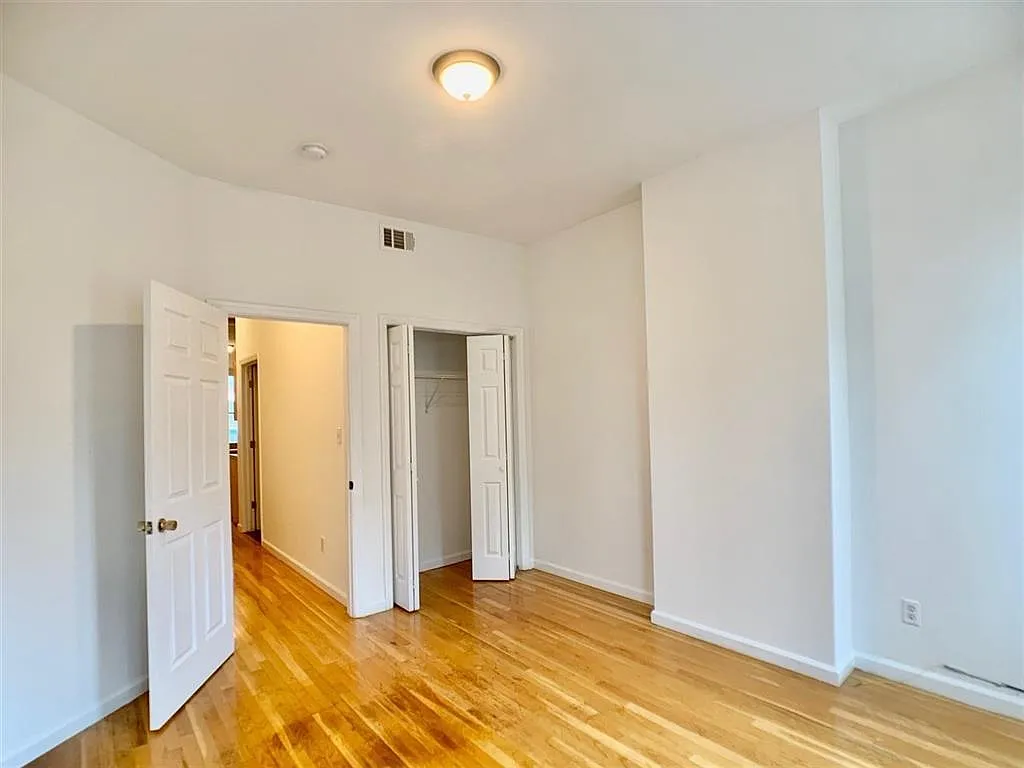 2 bed, 1.0 bath, $1,950 — Photo 1