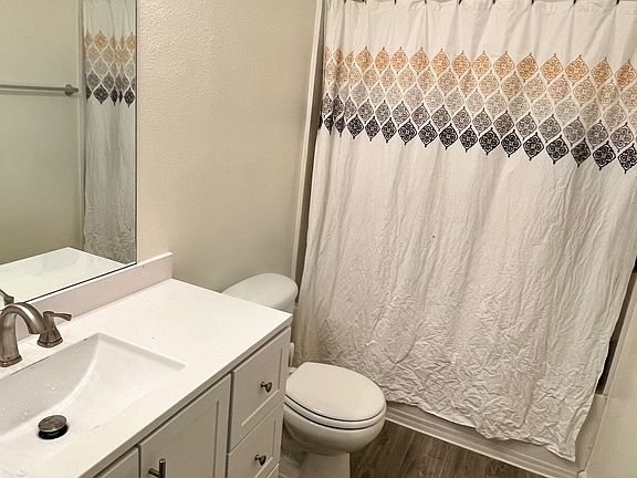 3rd image of 200 Talus Way APT 512