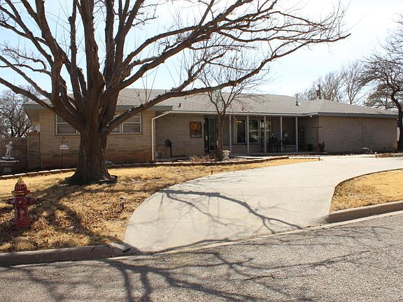 5th image of 44 Crockett Dr