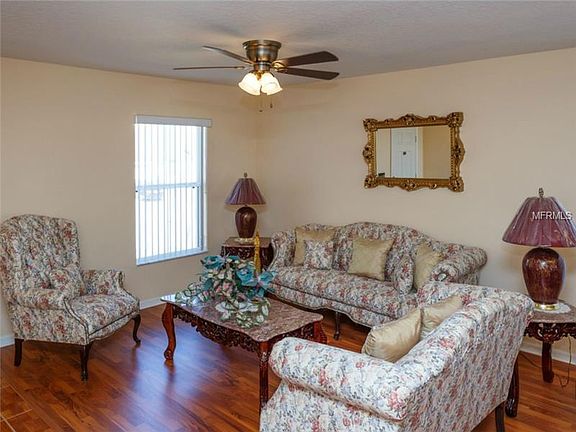 3rd image of 4539 Malvern Hill Dr