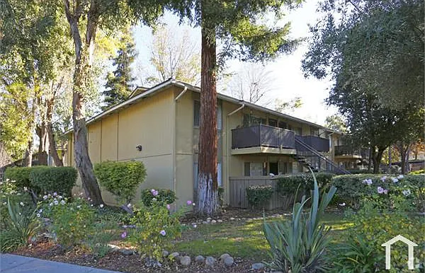 1930 Almaden Rd #1 — Photo 6