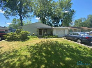 6064 Atwell Rd, Toledo, OH 43613