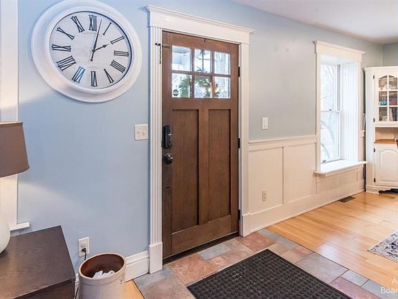 4th image of 510 Ideal St