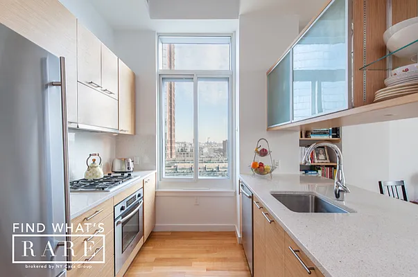 Rented by NY Casa Group | media 10