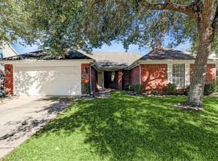2917 Piccadilly Circus St, Pearland, TX 77581