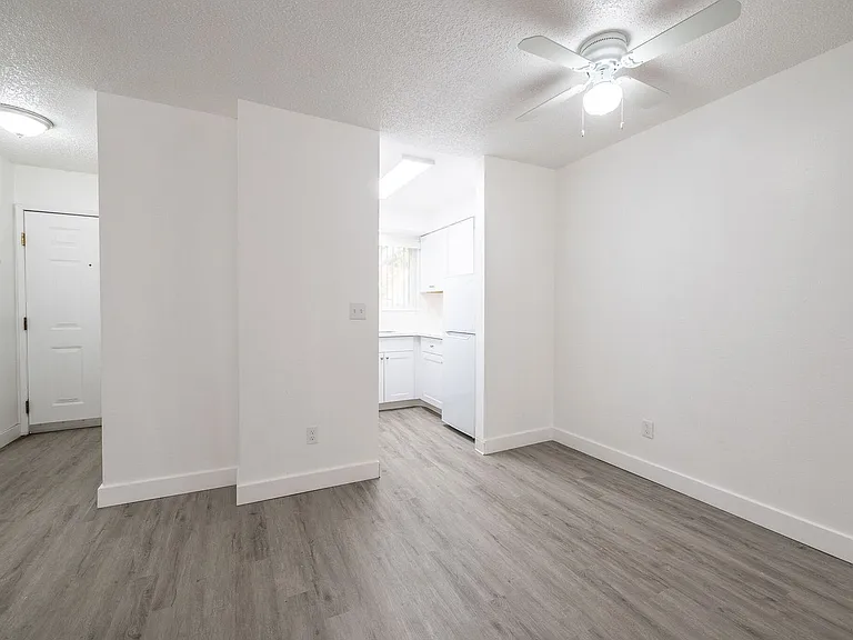 Bridgeview Apartments - Get a $500 VISA! — Photo 14
