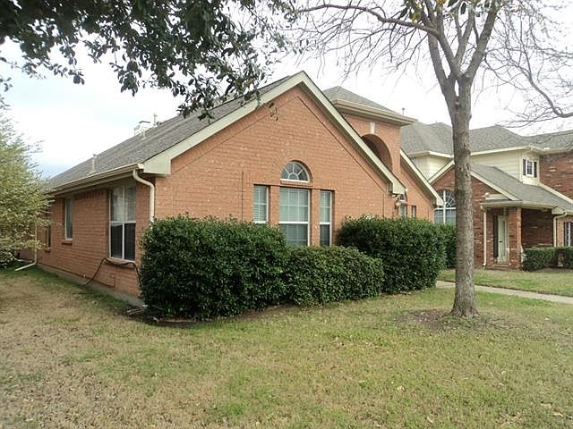 2nd image of 2613 Black Canyon Dr