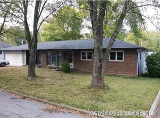 1103 Larkin Dr, Eldon, MO 65026