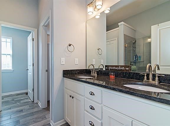 3rd image of 14166 Rockaway Ct